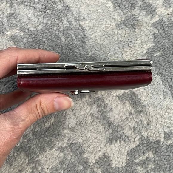 Cartier Bordeaux Panthere Glossy Leather Wallet Trifold Kisslock Compact - Picture 5 of 17